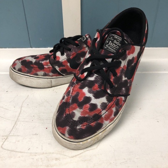 Nike SB Stefan Janoski Premium Red/Blk/Wht Skateboard‎ Sneakers Youth Size 7 - Picture 2 of 9
